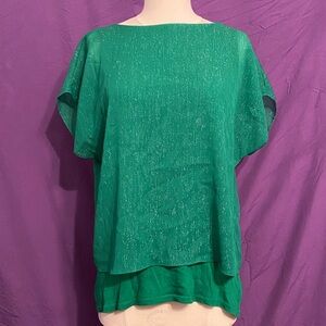 Express Vibrant Sparkly Green Layered Short Sleeve Blouse. Size M.